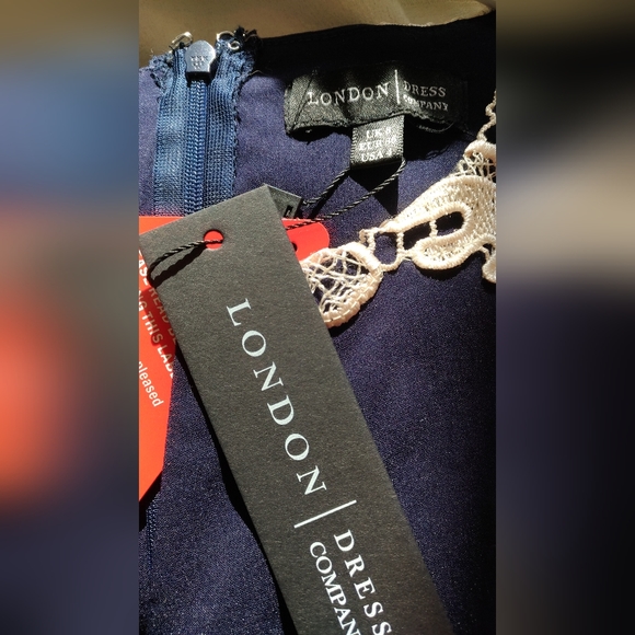 Modcloth Lakeside Libations Sheath Dress - Picture 5 of 5